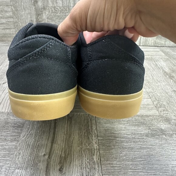 Nike SB Charge Men's 7/Women's 8.5 Black Canvas Gum Bottom Shoes CD6279-004 - Picture 6 of 8